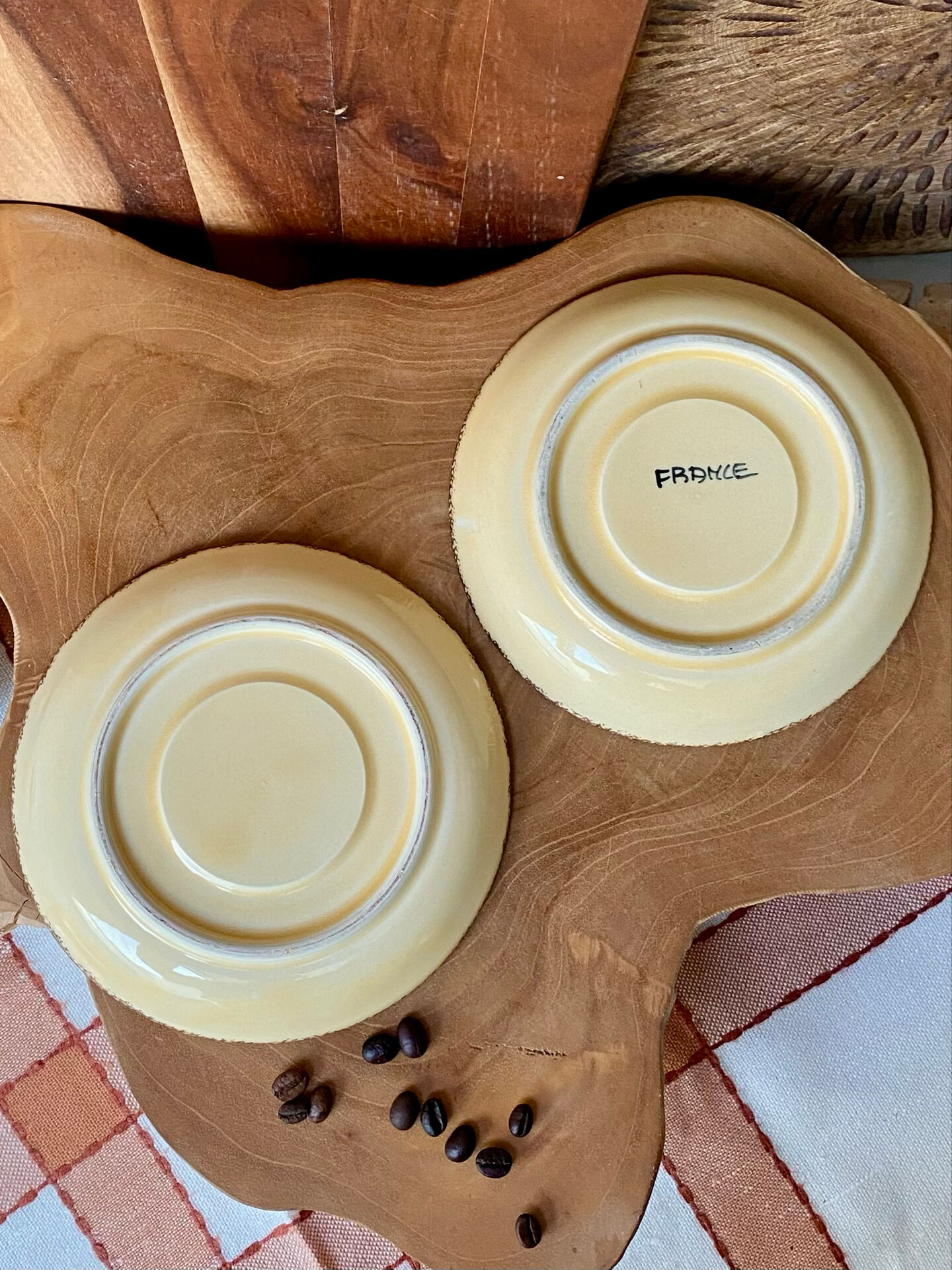 Condiment dishes