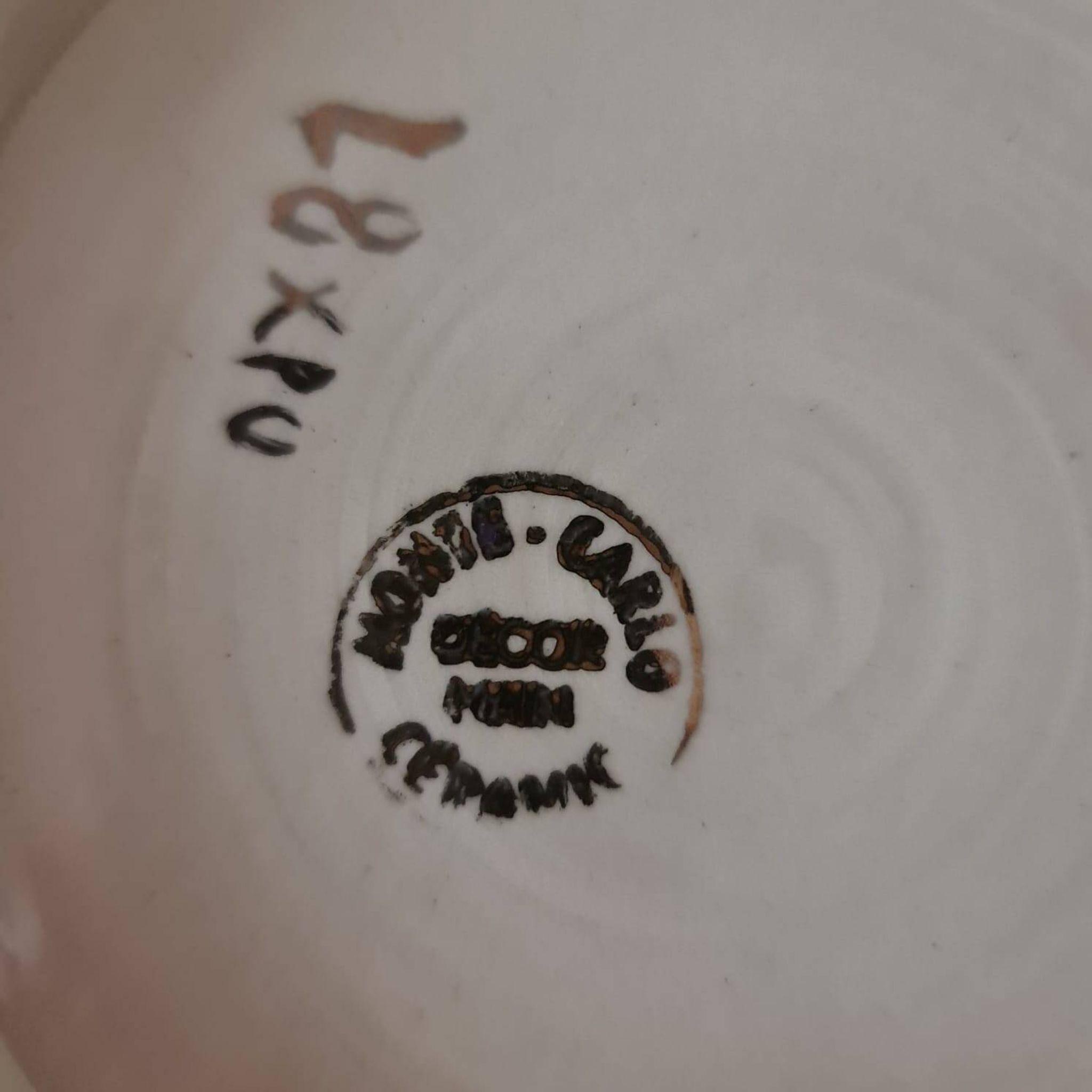 Monte Carlo ceramic dish
