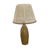 Sandstone lamp with lace shade