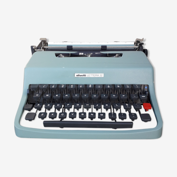 Olivetti Lettera 32