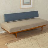 50s Sofa by Knoll Antimott