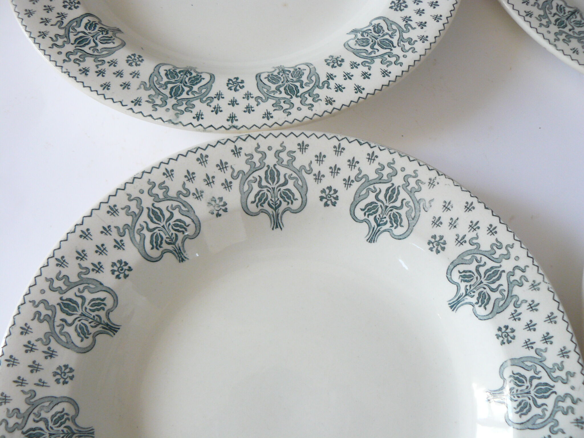Lot of 4 plates Salins