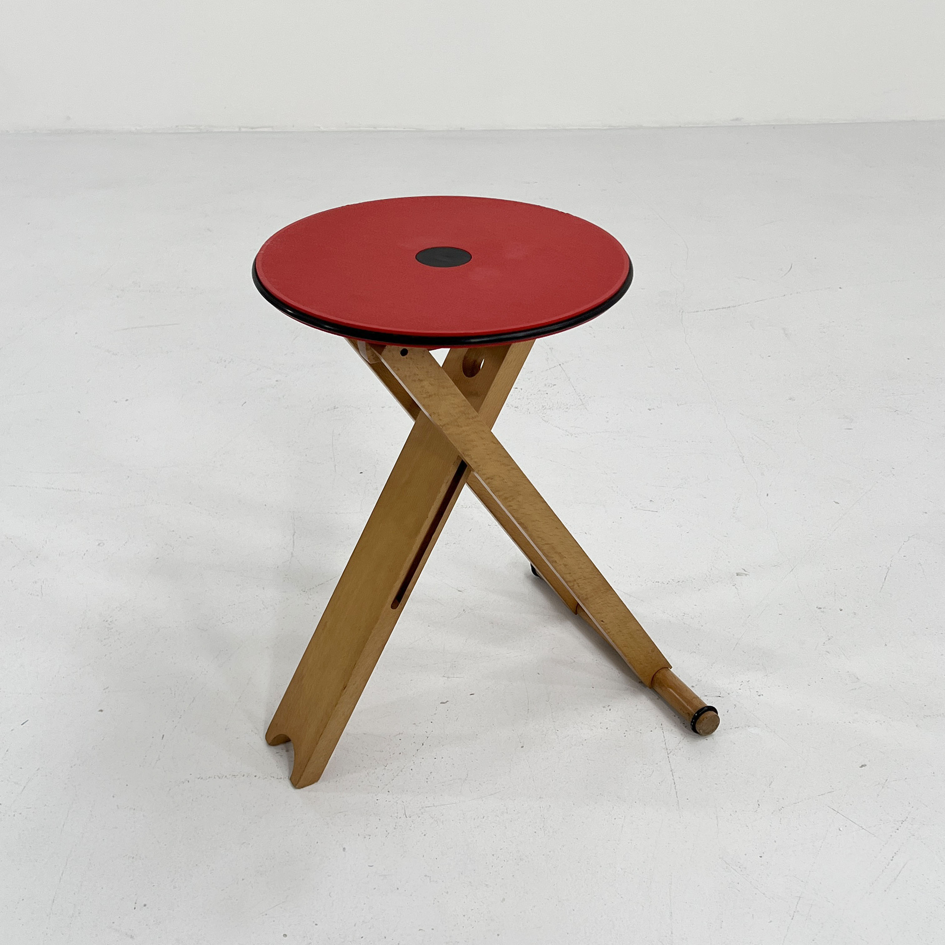 Foldable stool by Enolinea, 1980