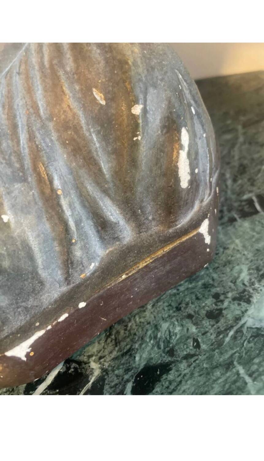 Bustre de femme