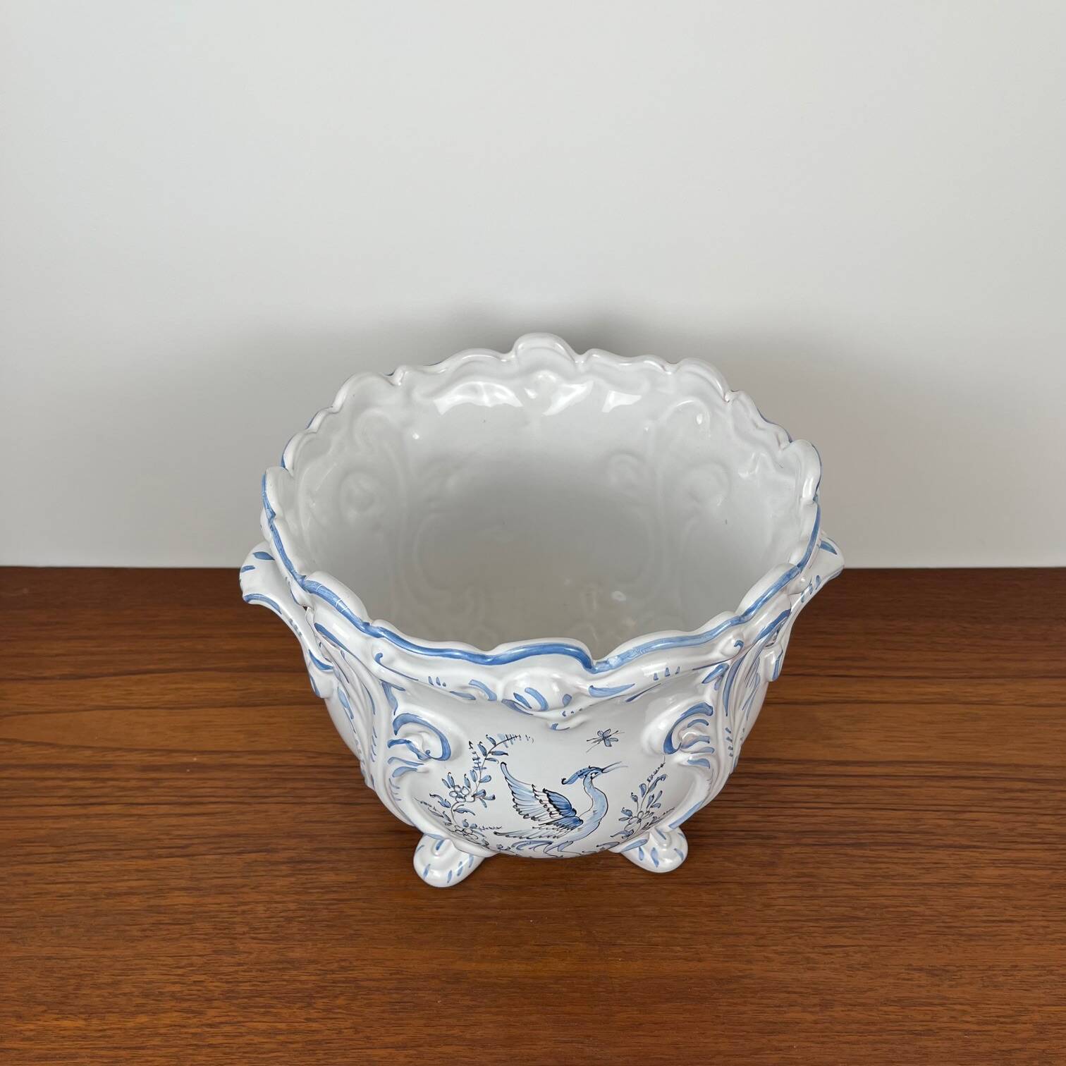 Moustier Dallier blue and white ceramic planter, 1950-1970