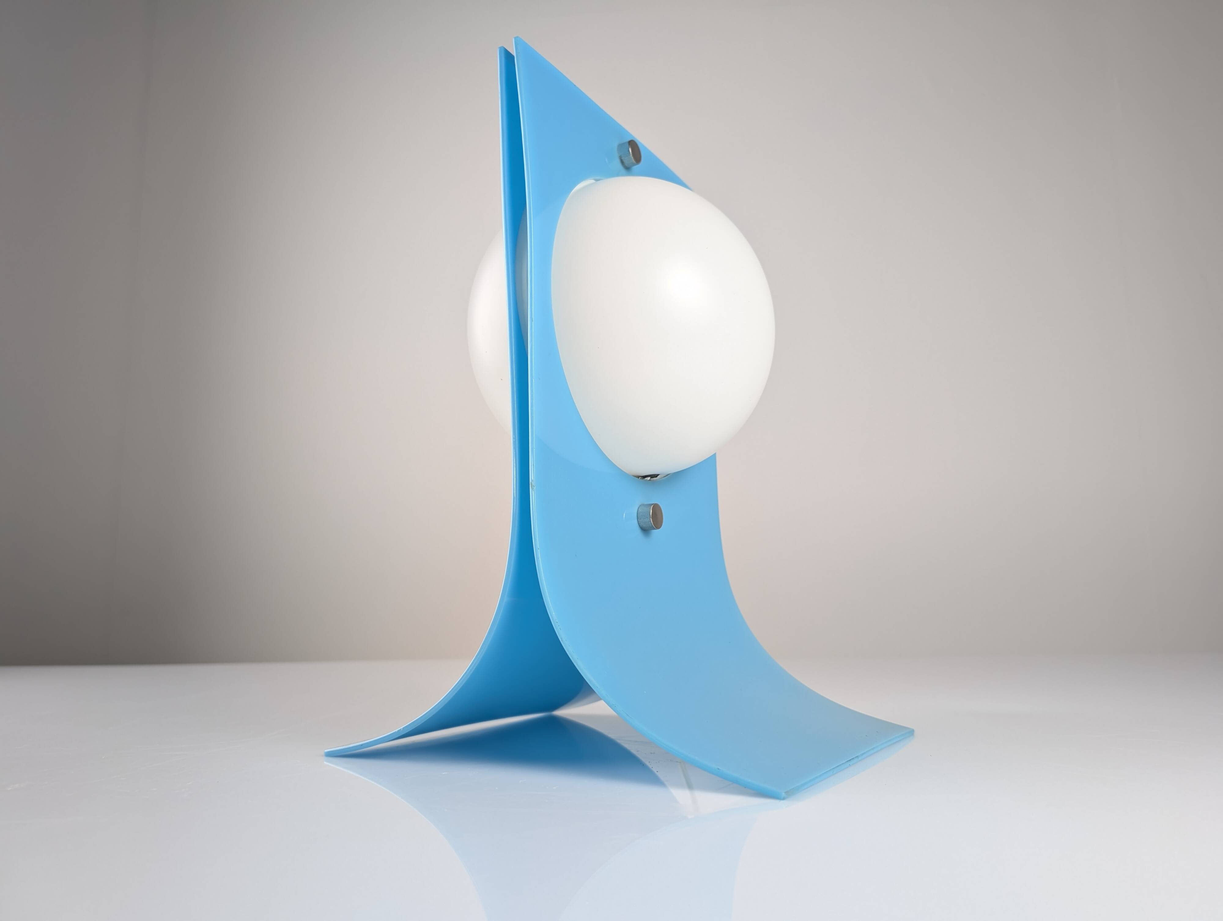 Lampe Area bleue de Neal, petite taille, années 1960