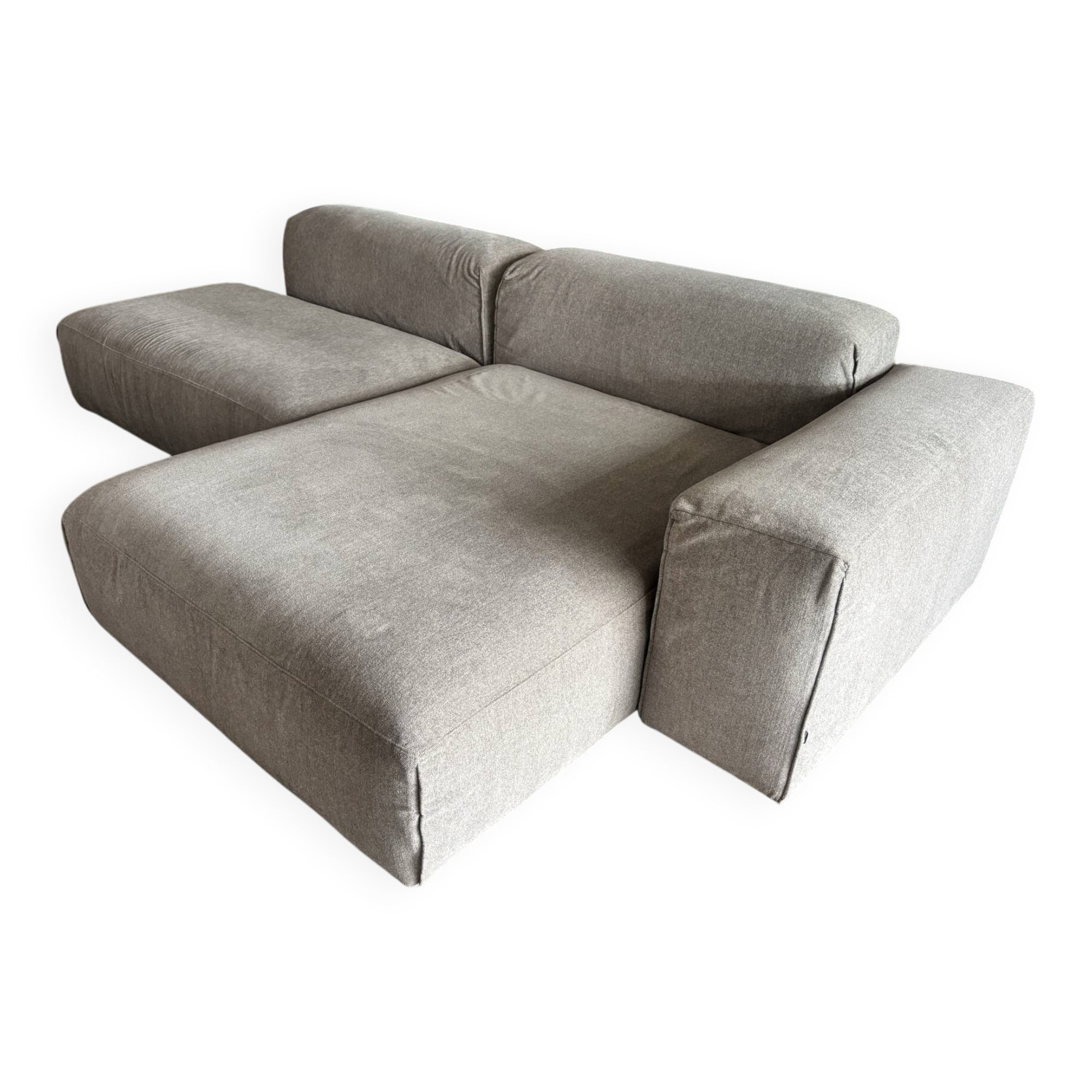 Edda Sofa Sits