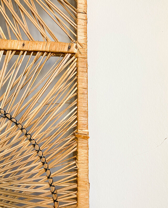 Rattan screen sun pattern