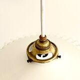 Crenellated opaline suspension