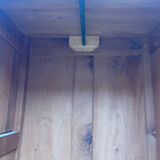 Asymmetrical cabinet