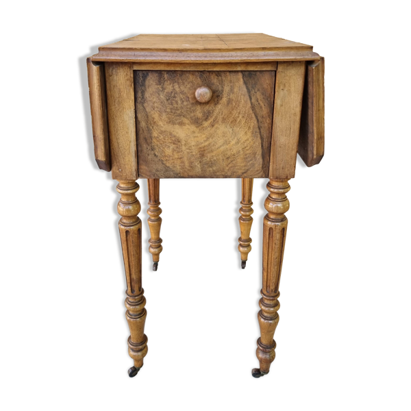 Table d'appoint, bout de canapé