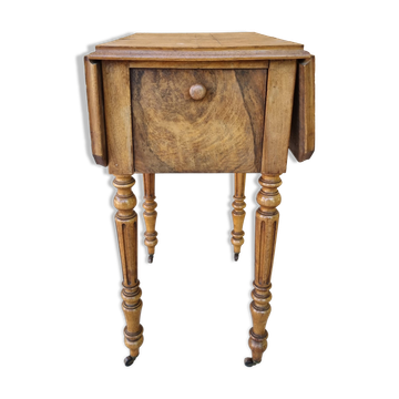 Table d'appoint, bout de canapé