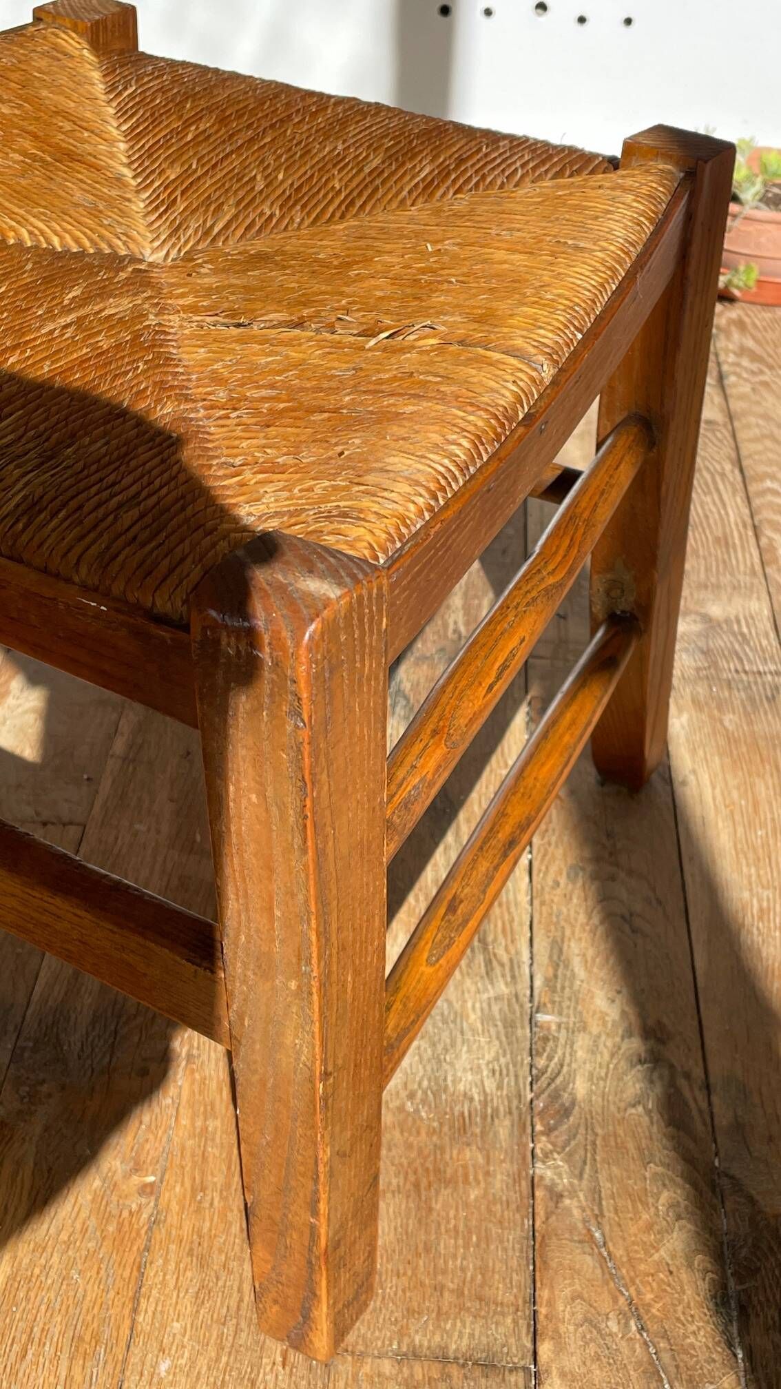 Stool old spirit country