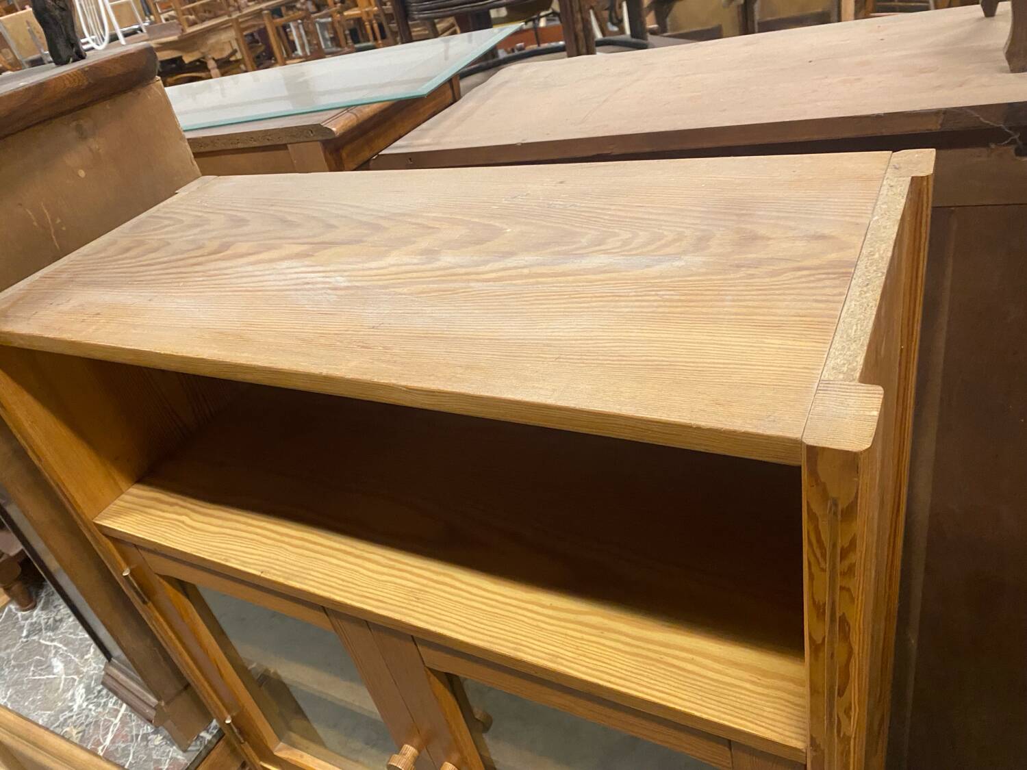 Vitrine scandinave en bois 1970