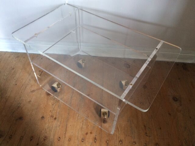 Table basse plexiglas de Marais International