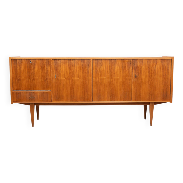Buffet des années 1960 en noyer, avec compartiment bar