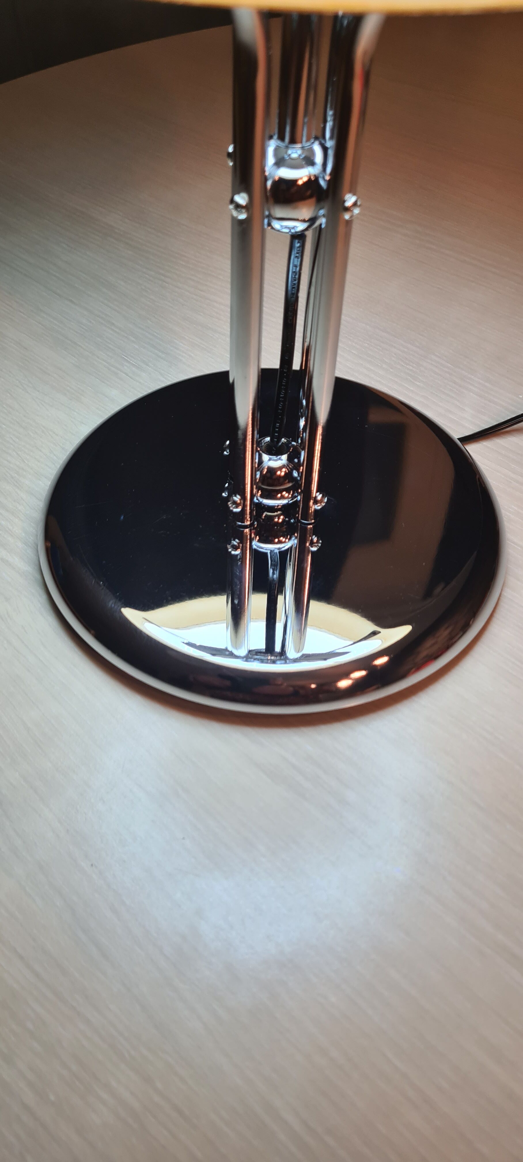 Lamp in style, guzzini, and other 35x30 mount in led