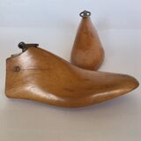 Wooden shoe trees