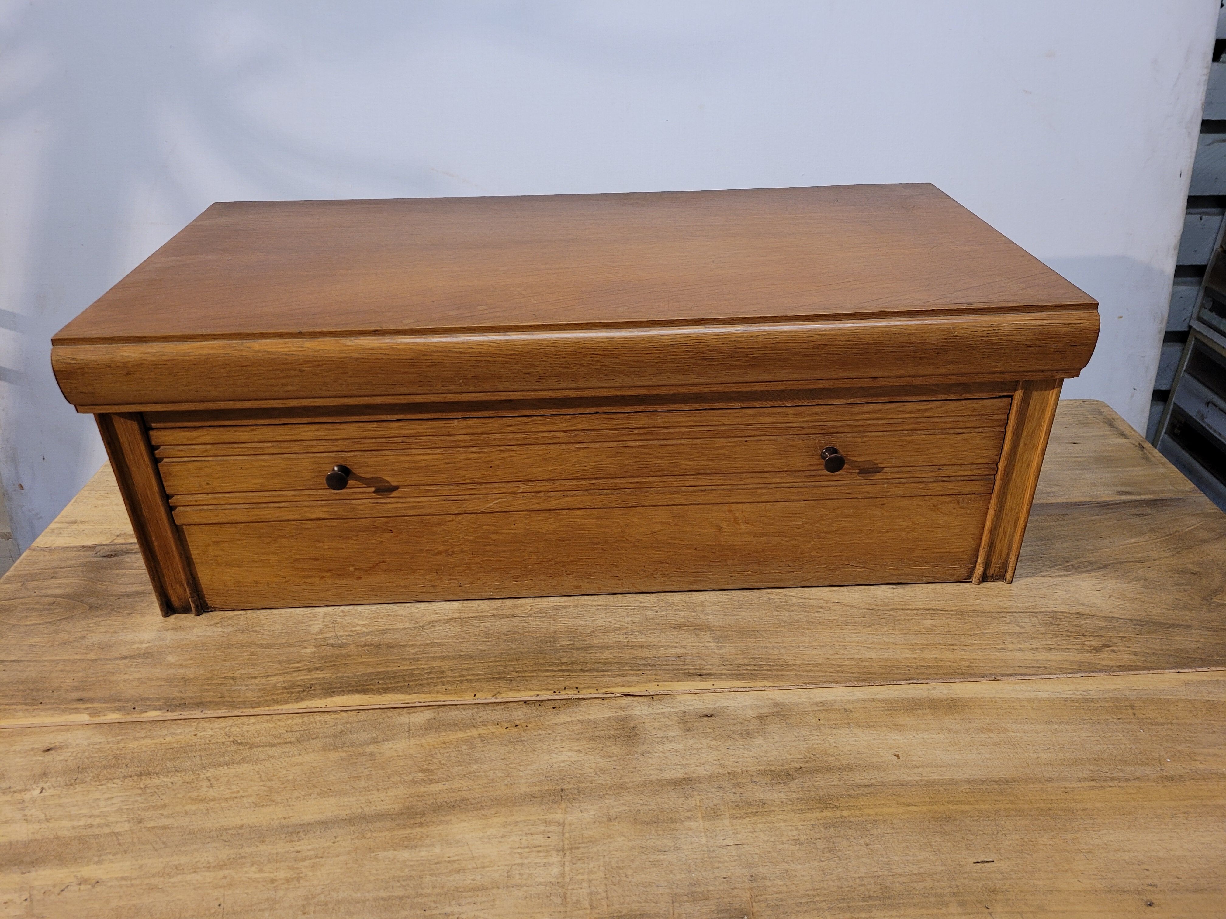 Oak drawer cabinet