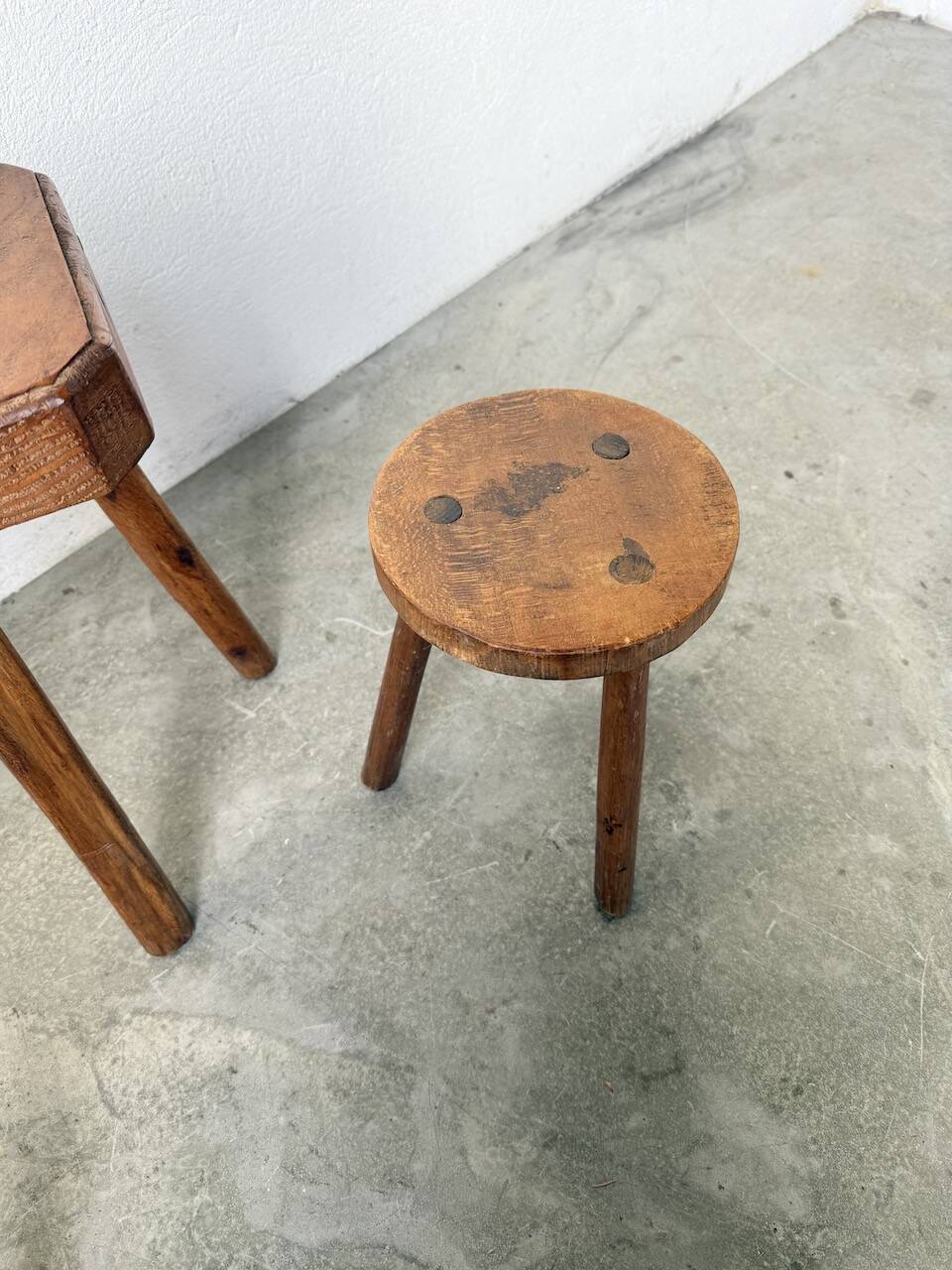 3 free-form oak tripod stools
