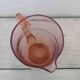 Pichet vintage en verre rose