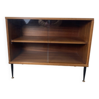 Buffet style scandinave avec porte en verre