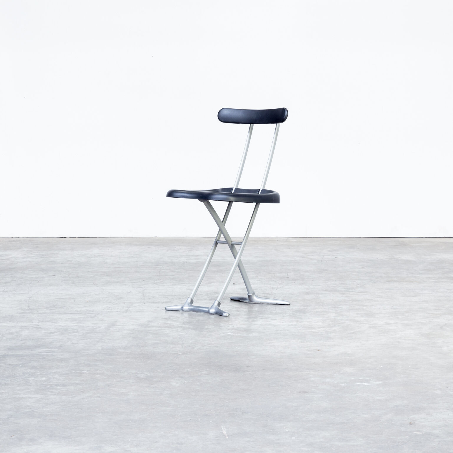 90 s Toshiyuki Kita "rondine" folding chair for Magis