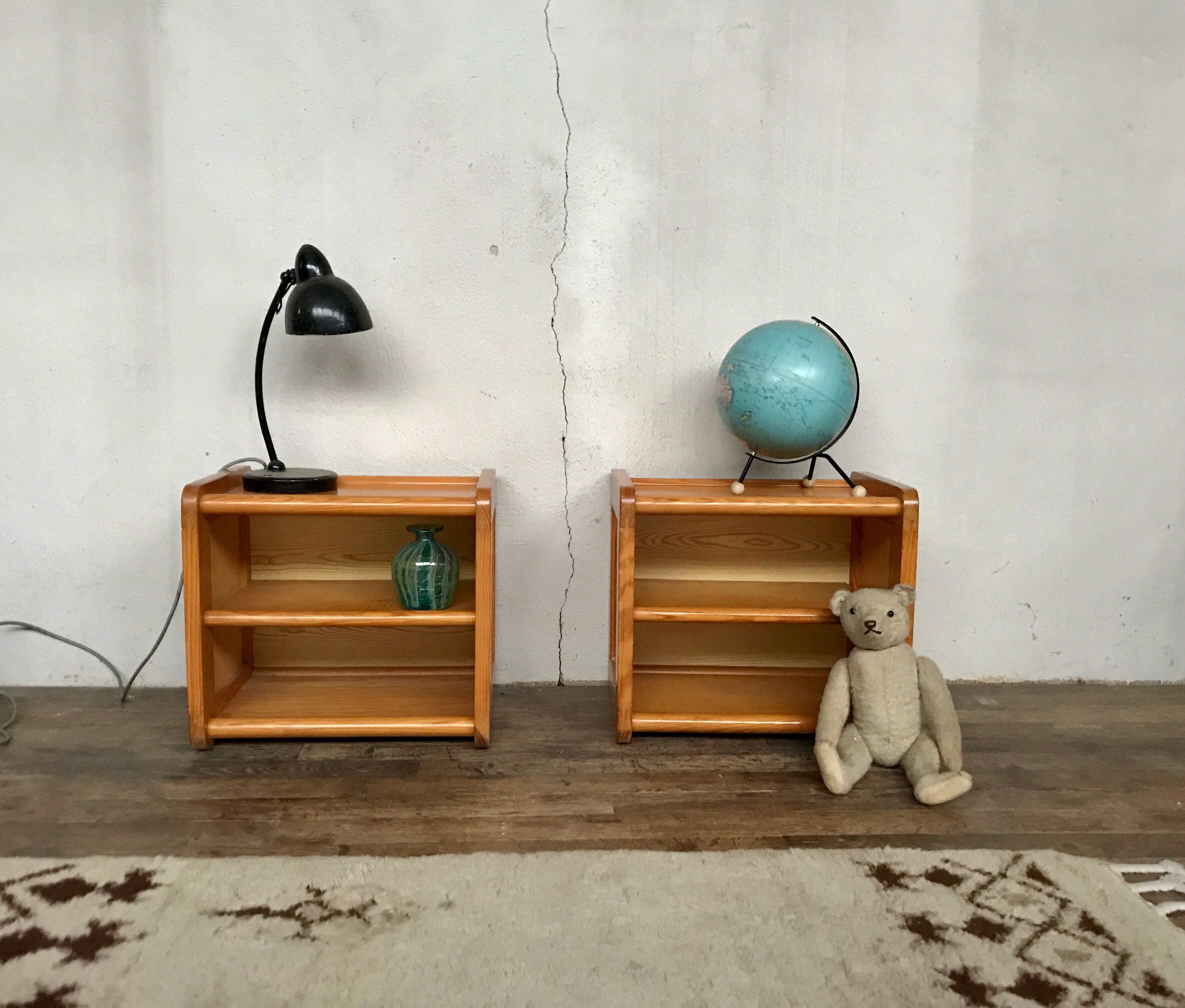 Pair of bedside bedside bedside tables old vintage sofa end 1950 1960 retro