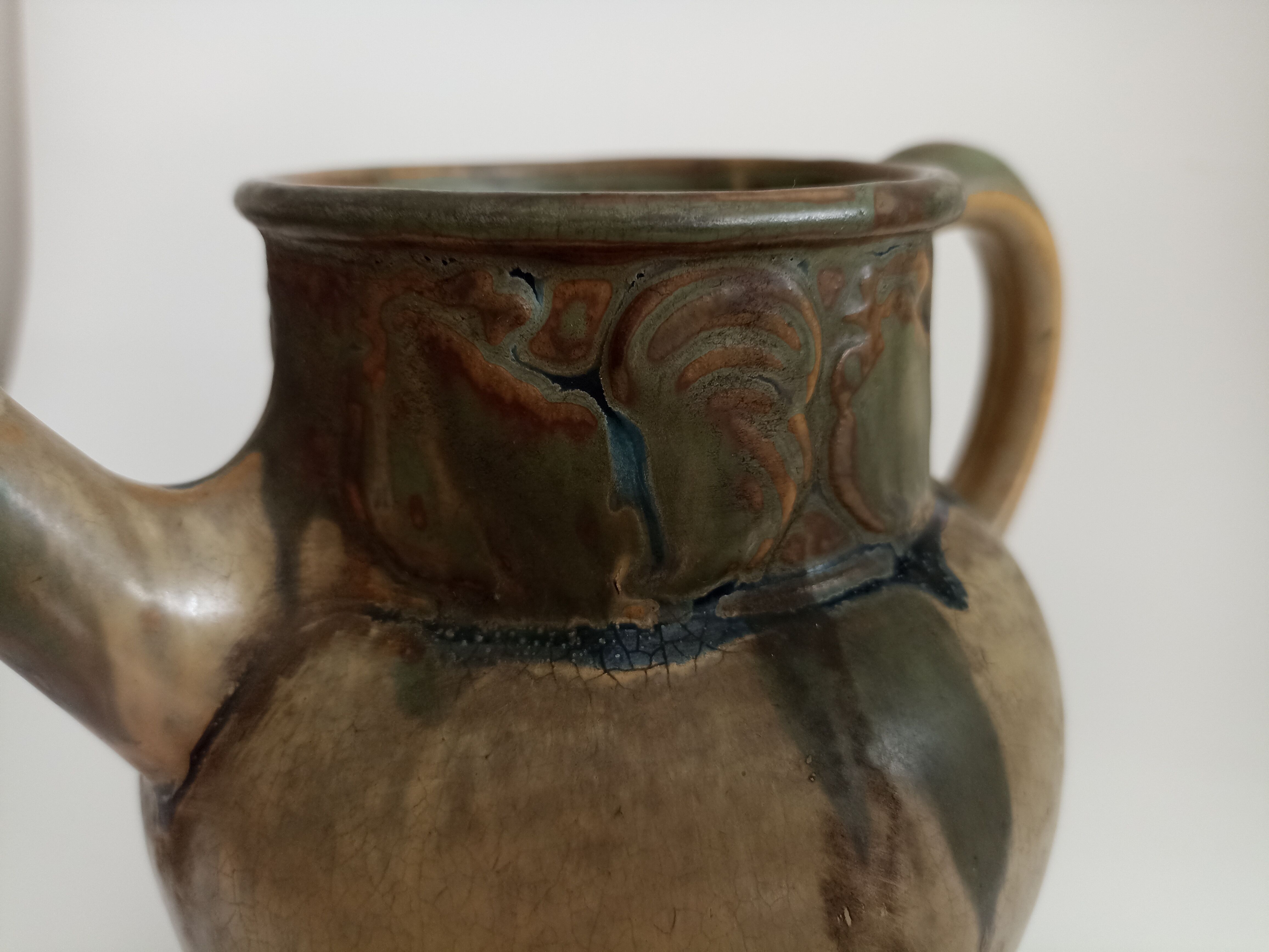 Pitcher roosters Denbac Art Deco