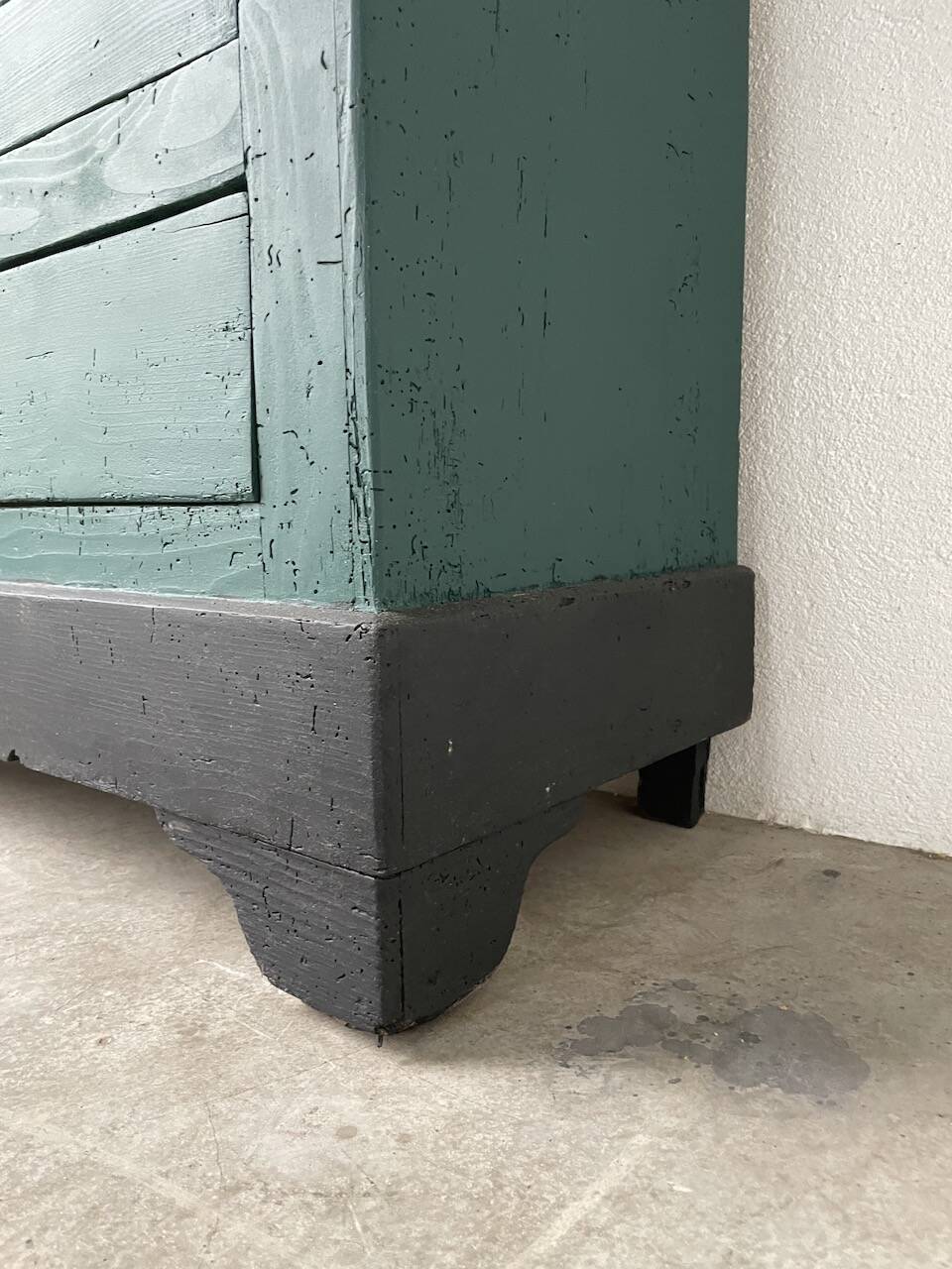 Green hosiery cabinet