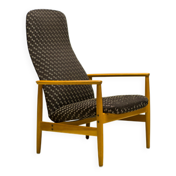 Chaise longue The Scandinavian Mid Century Modern by Alf Svensson