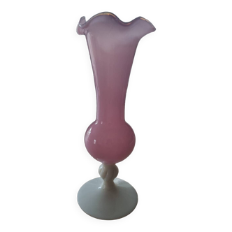 Vase opaline rose