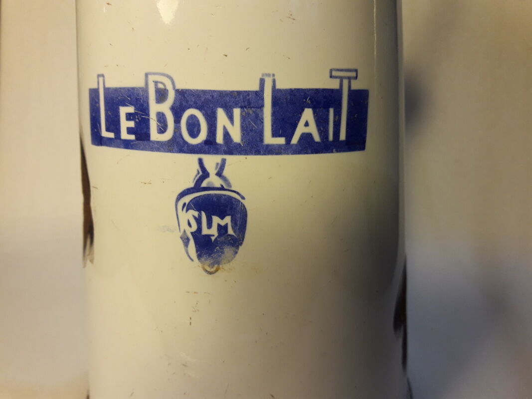 Berthe milk jug enamelled SLM Maggi