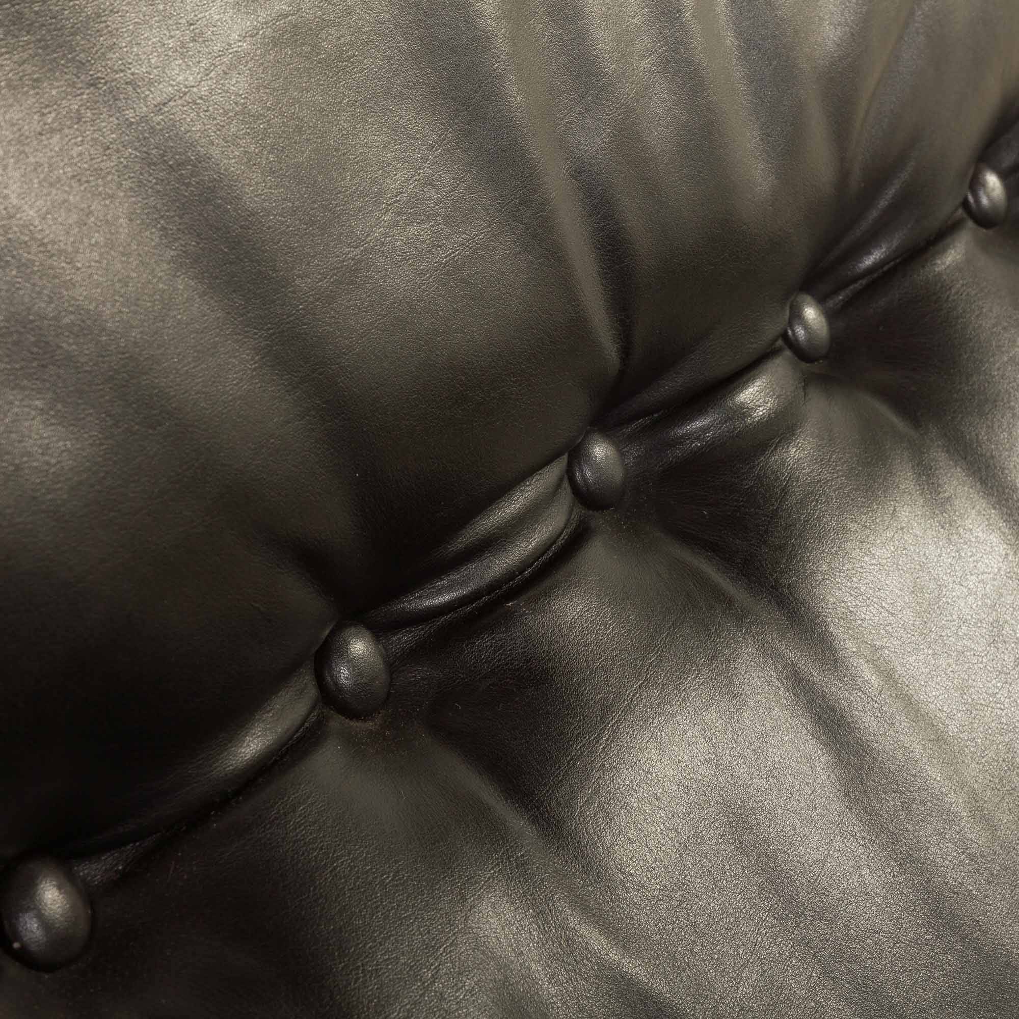 Fauteuil lounge vintage avec tabouret par André Vandenbrouck