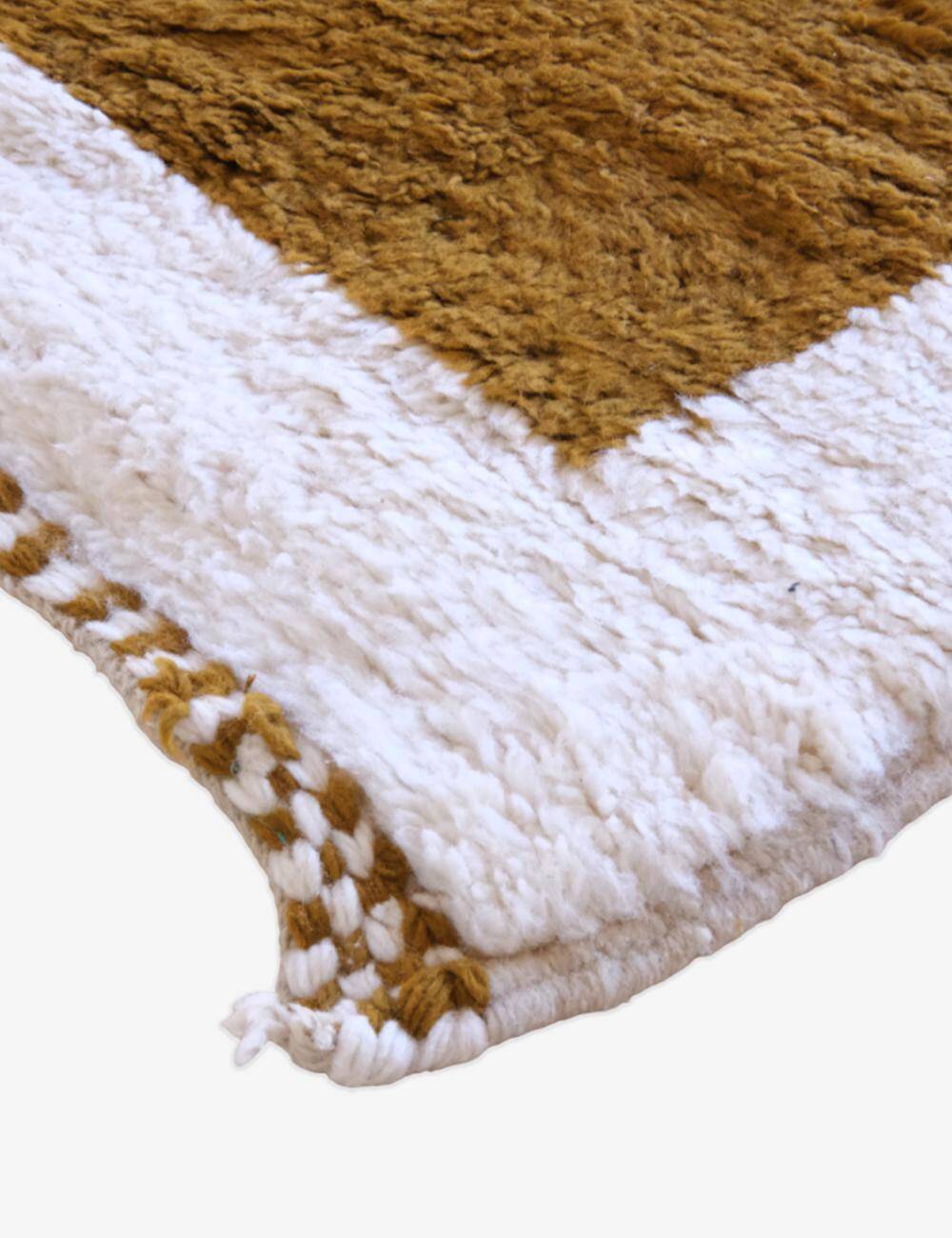 Contemporary wool rug - 266 x 228 cm