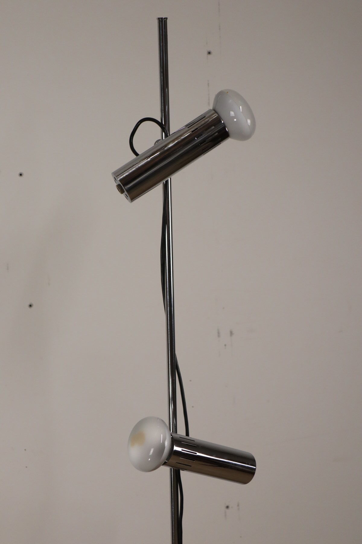Vintage chrome metal floor lamp - 1970