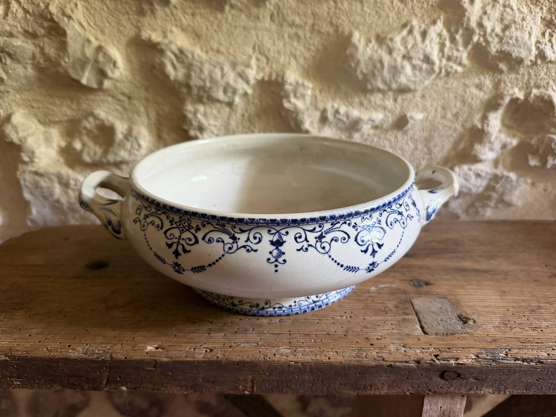 Fruit bowl in ironstone model Balzac