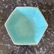 Ancient octagonal offering bowl in Chinese porcelain, Famille Rose s