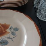 Old flat plate Digoin pink pattern