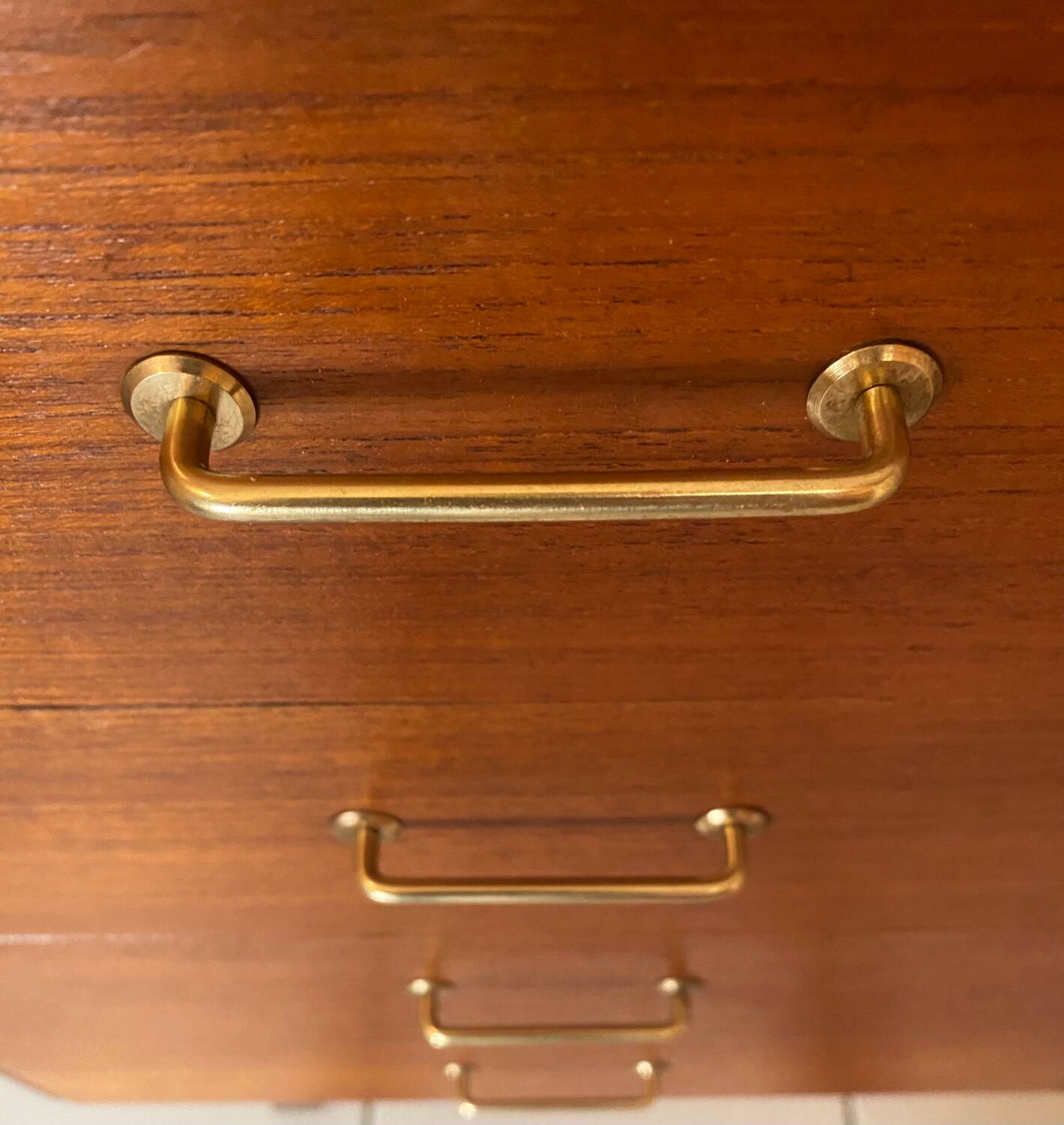Vintage chest of drawers with compass feet