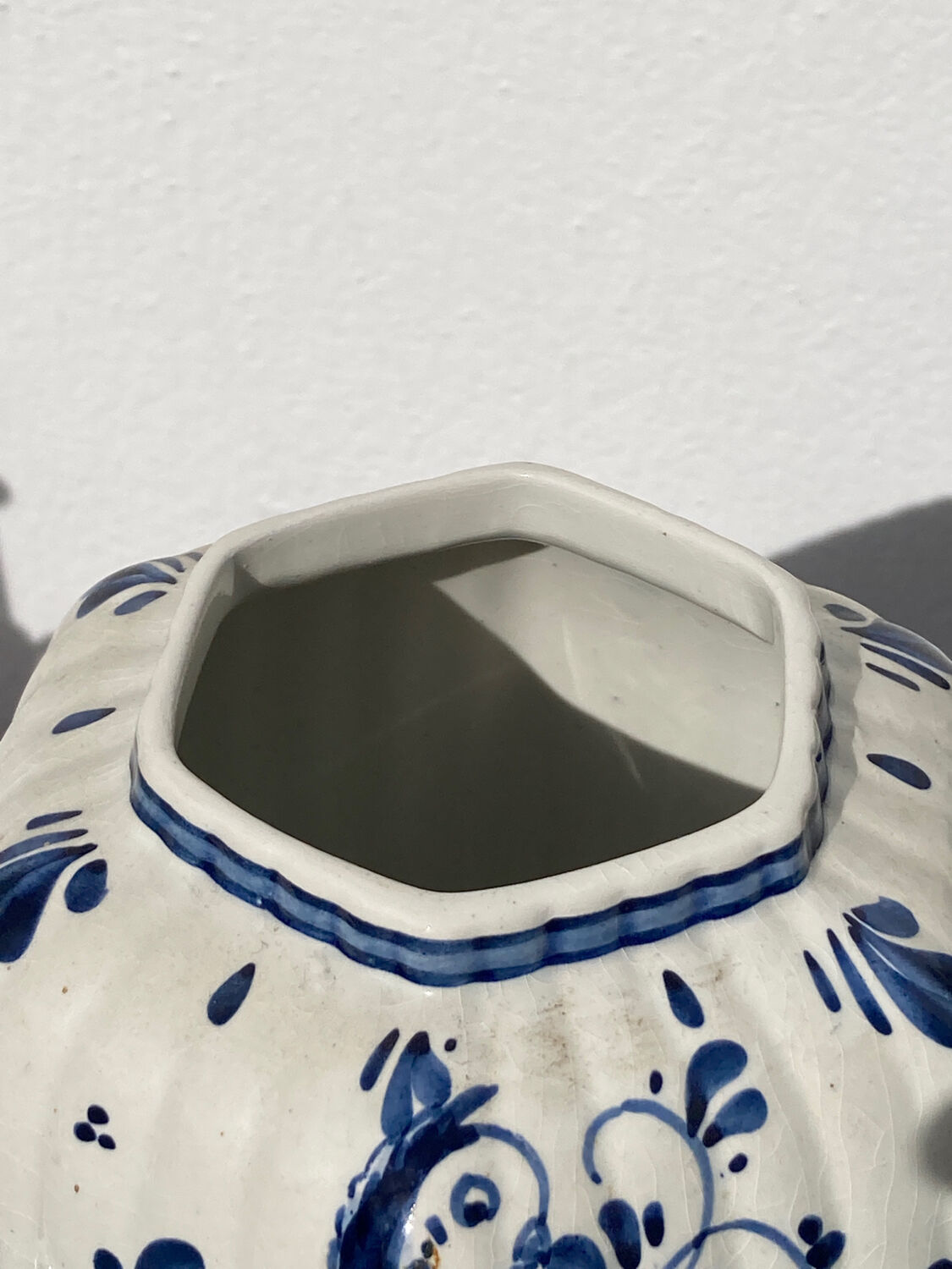 Pot couvert Delft bleu et blanc