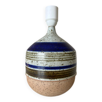 Lampe de table en céramique en grès faite à la main par Marianne Starck pour Michael Andersen, Bornholm, Danemark, années 1960.