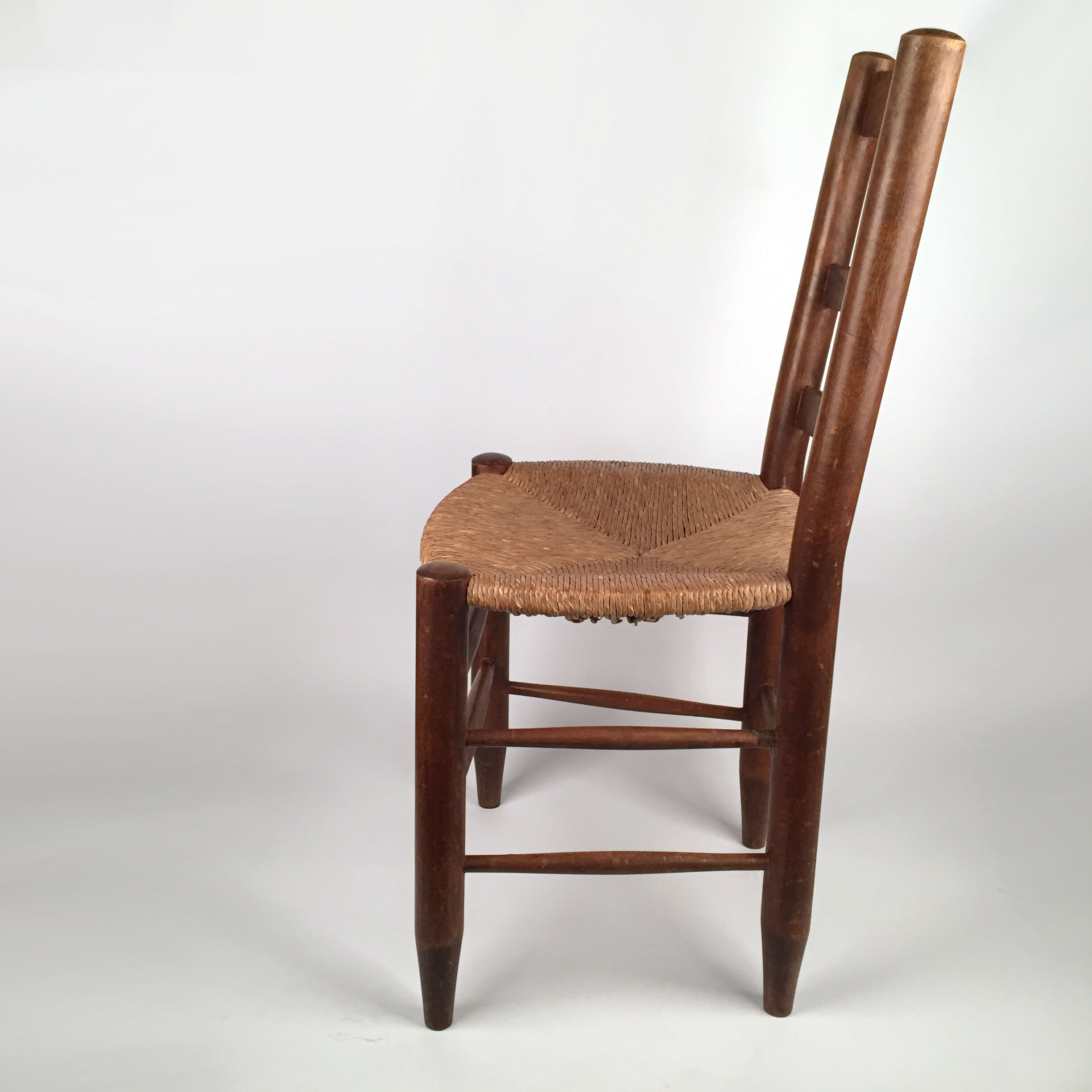 Chair wood and straw