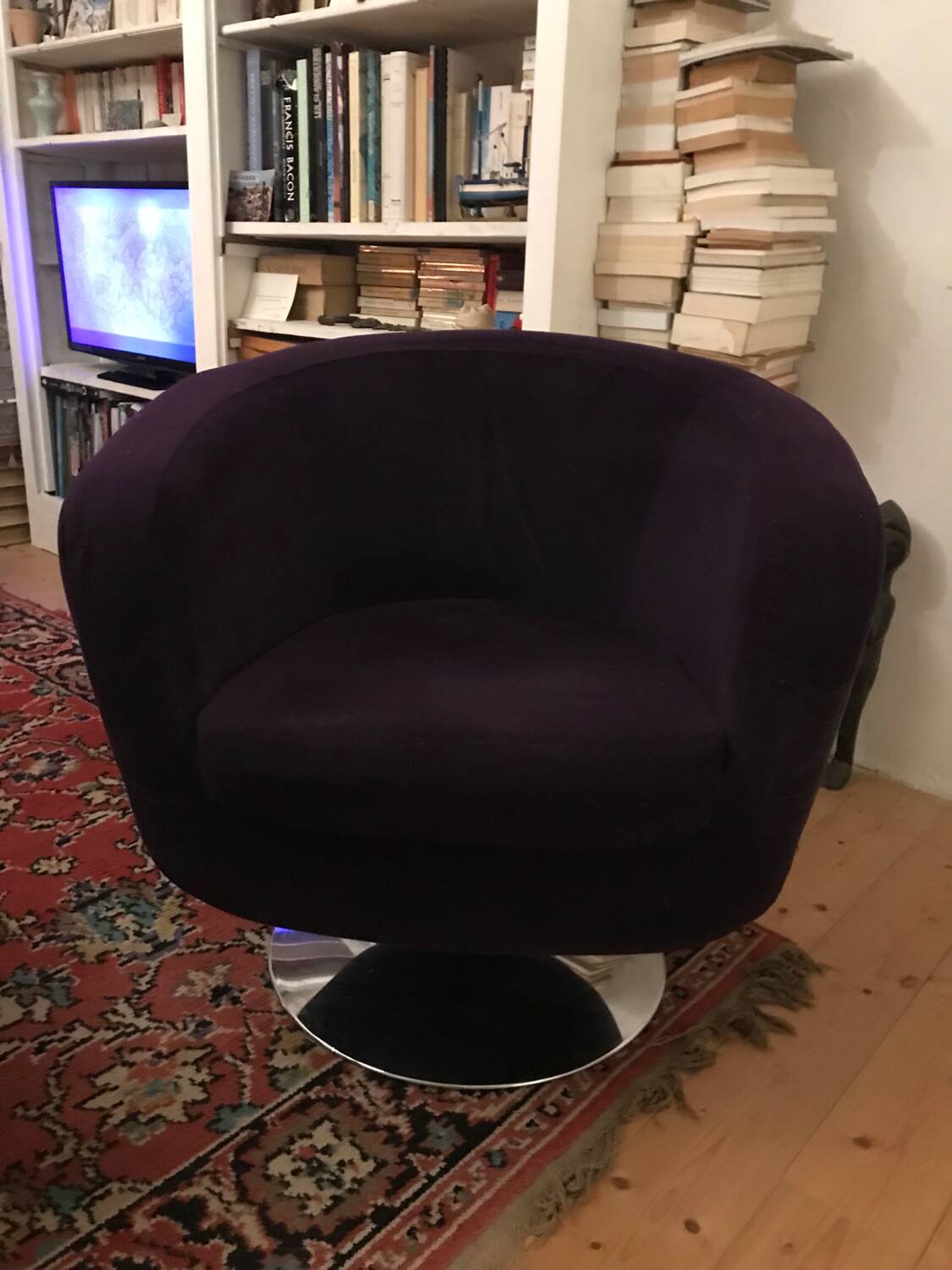 Space age armchair