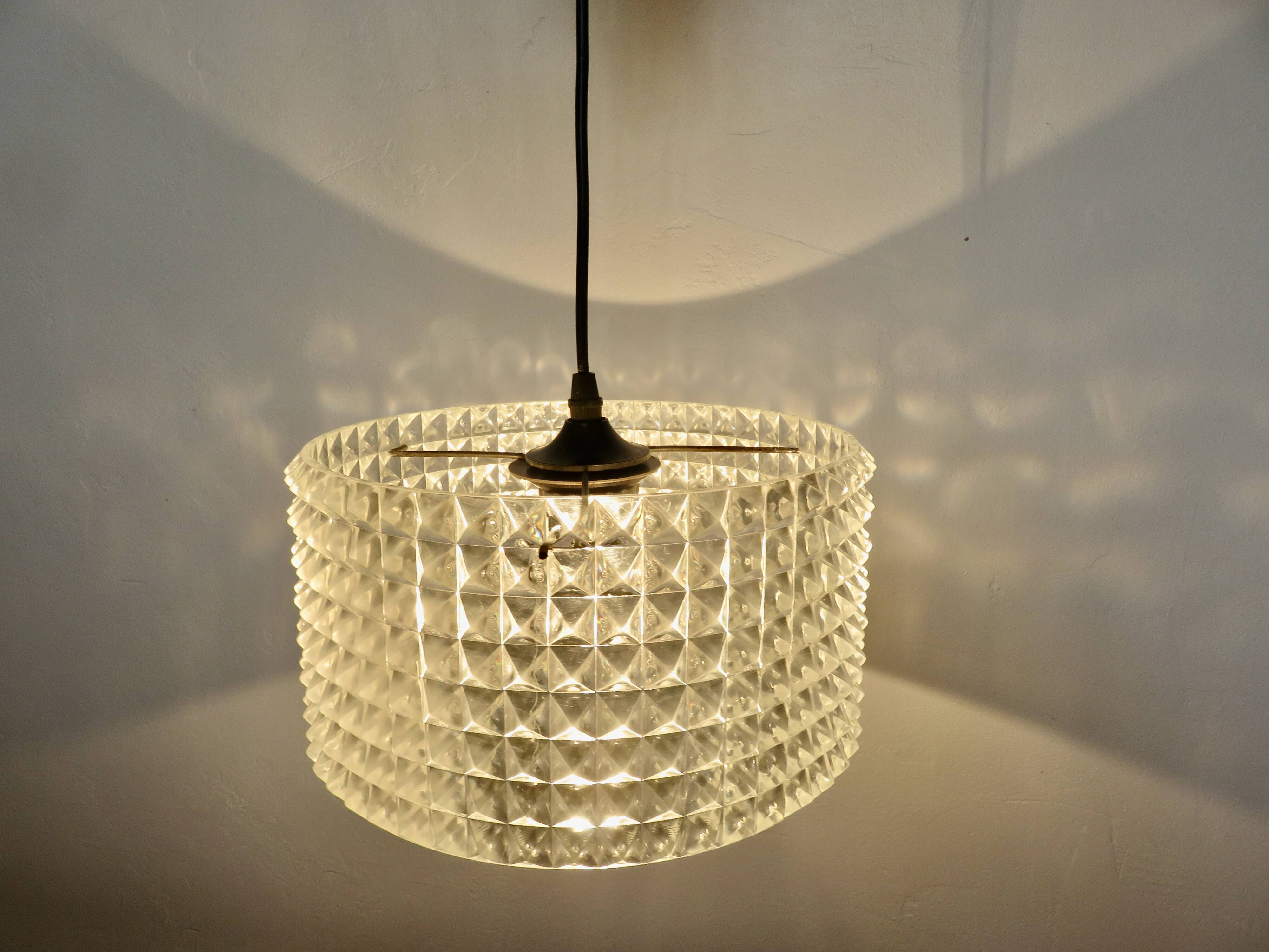 Clear plastic pendant light, diamond point shape, 70s