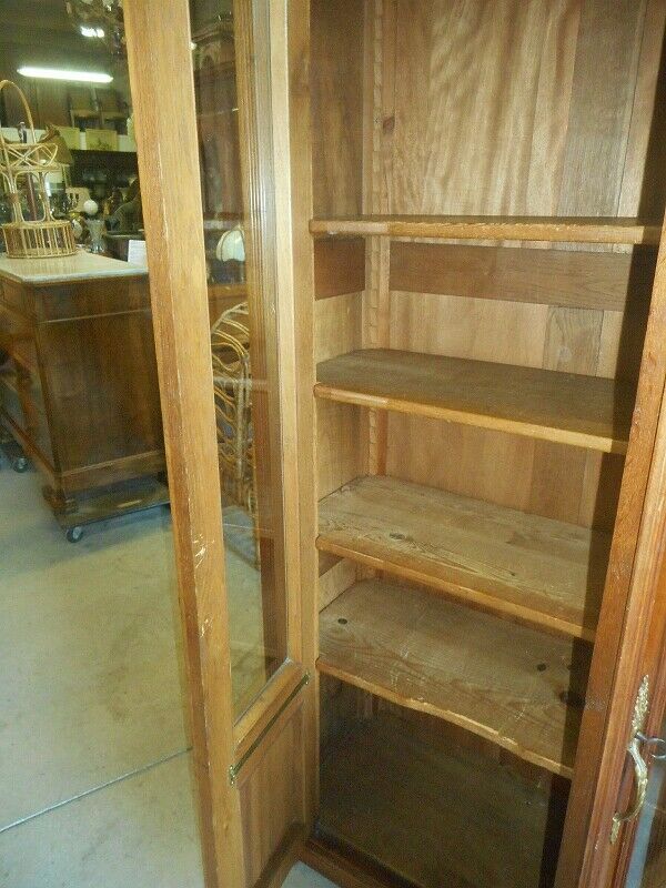 Bibliotheque 2 portes en noyer de 1900