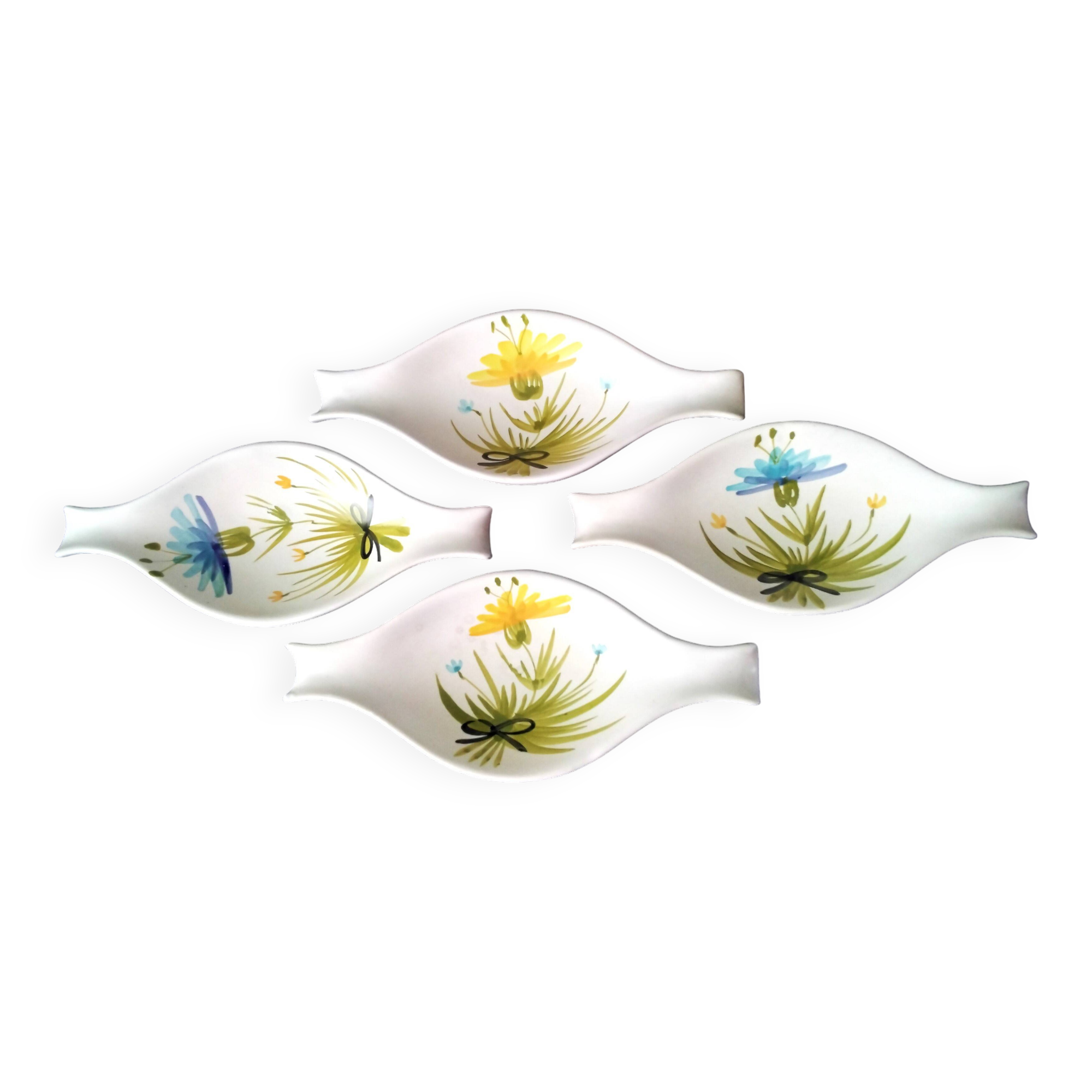4 Ceramic Cups 60s Hand Decor