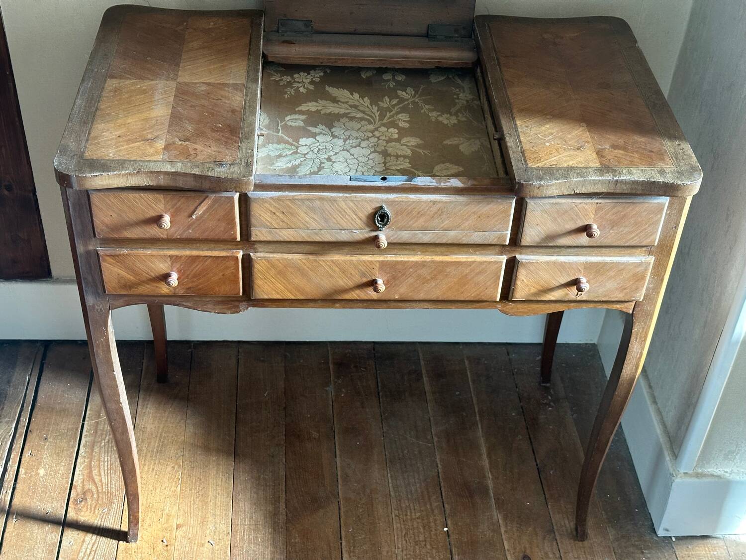 Dressing table late 19th early 20th century