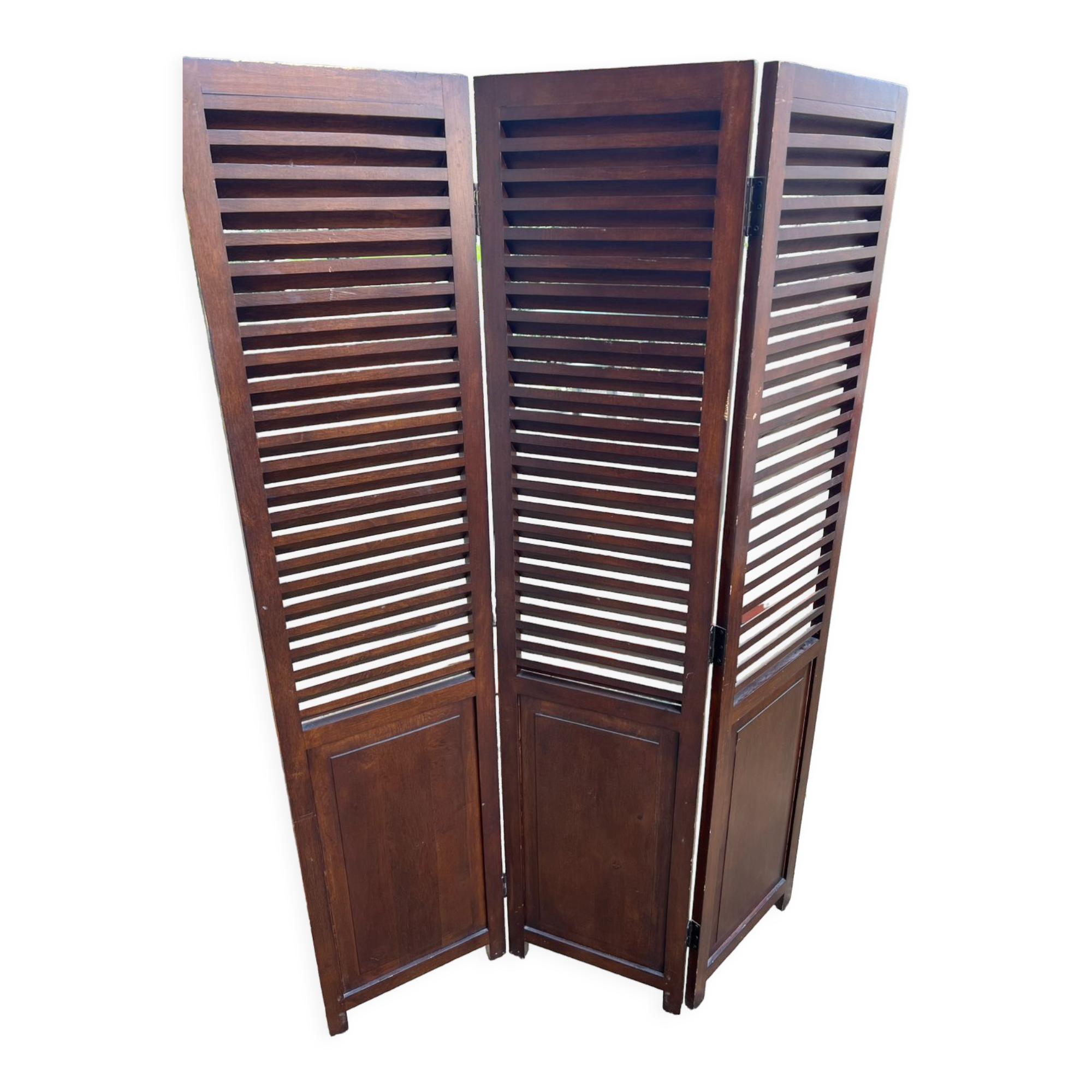 Exotic wood screen colonial style