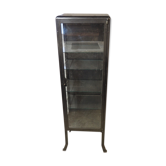 Vitrine médicale pied travaillé